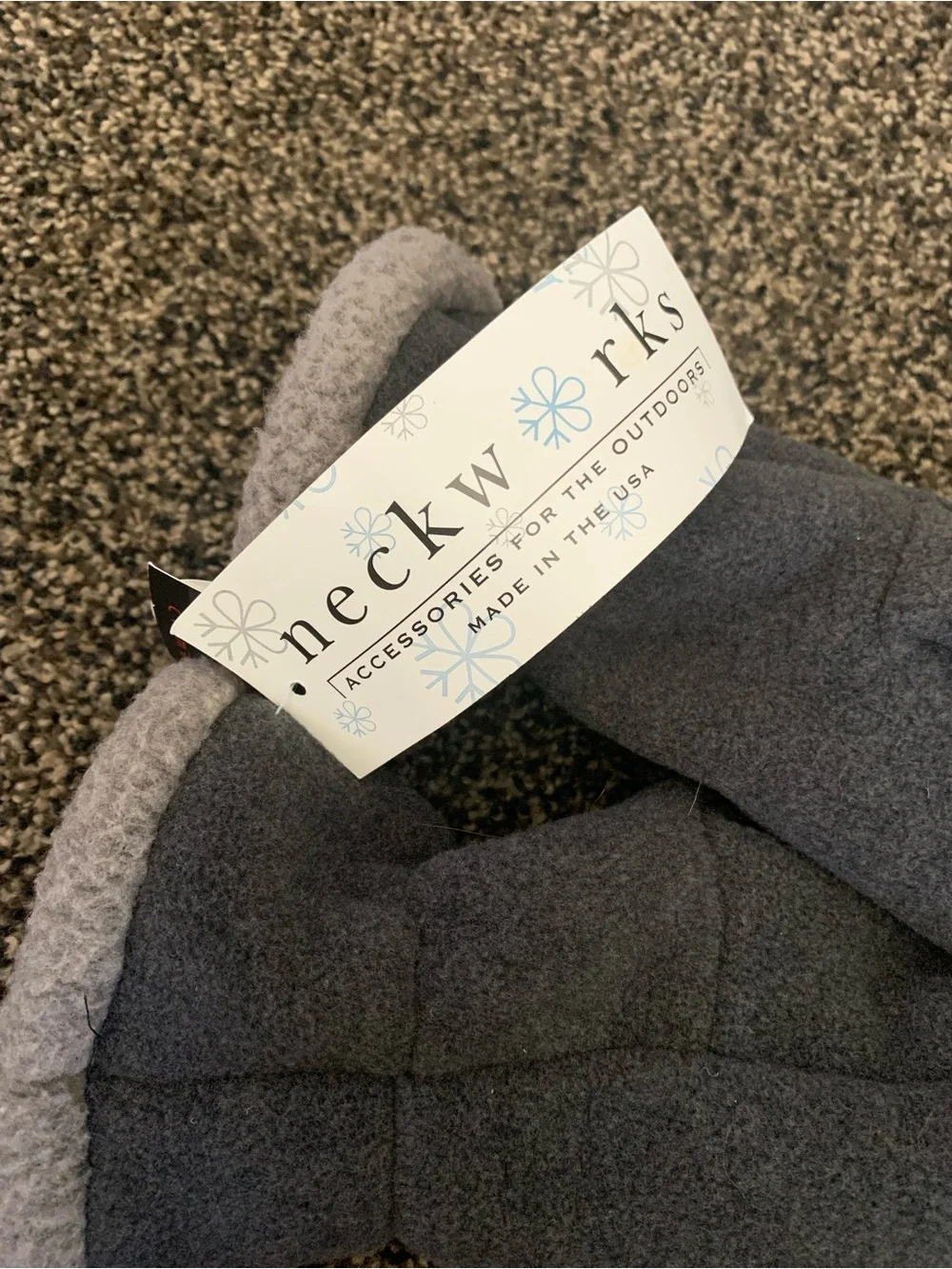 Neck Works Dark Gray Fleece Scarf and Mittens Set NWT